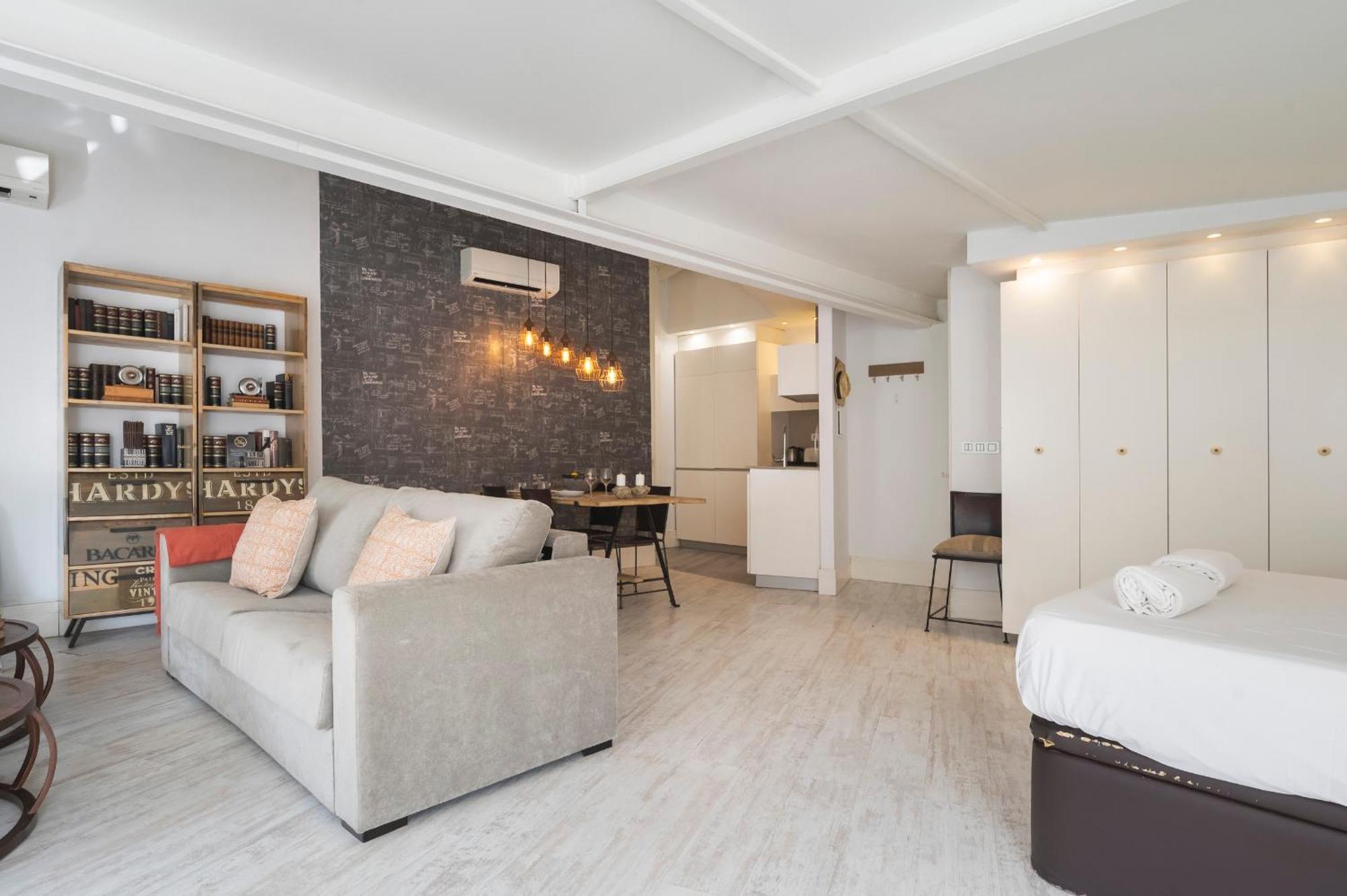 Premium Aft Magdalena Sevilla